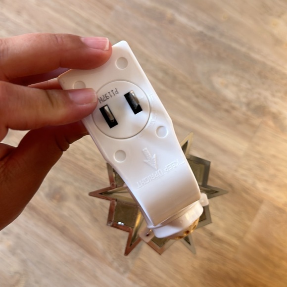 Star Christmas bath and body works plug in scent - Picture 4 of 7